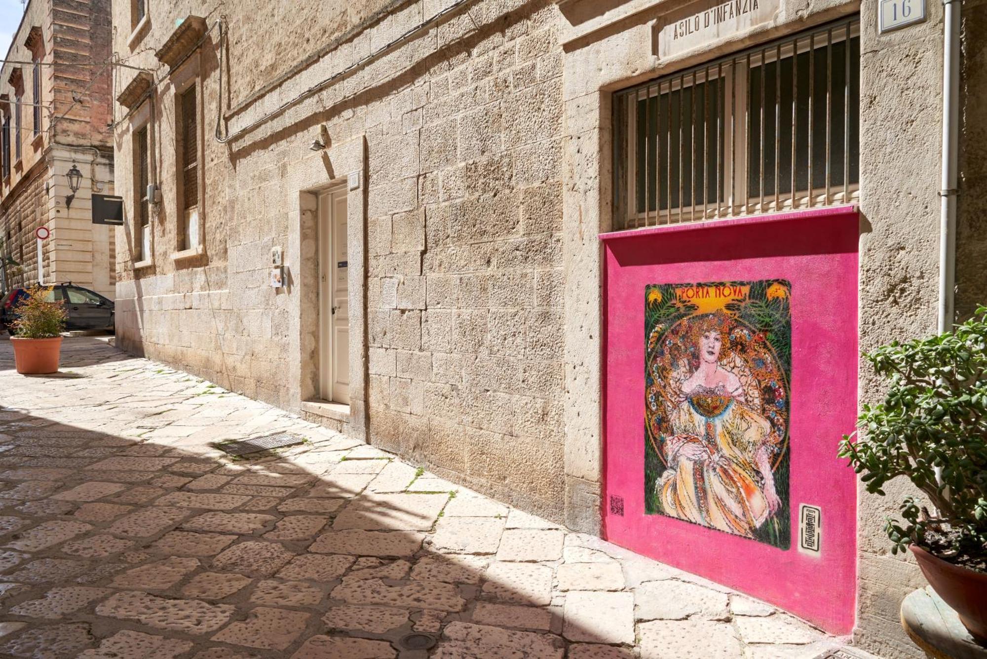 A Pousada Hub Portanova Trani Exterior foto